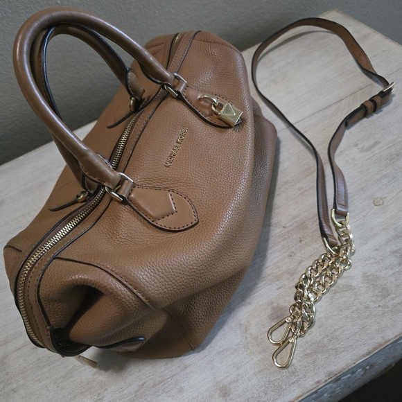 Michael Kors ~Satchel purse with strap - Picture 2 of 8